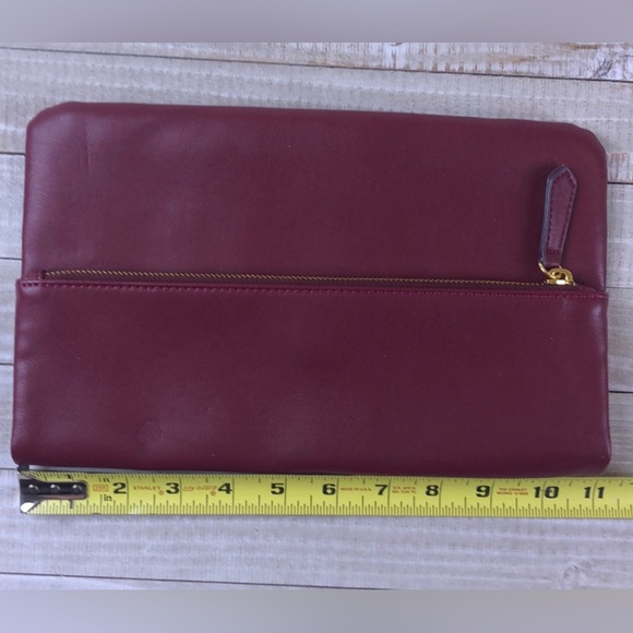 NEW Old Navy Maroon Burgundy Faux Leather Cloth Handbag Purse Tote NWOT  SM 128 - Picture 5 of 10